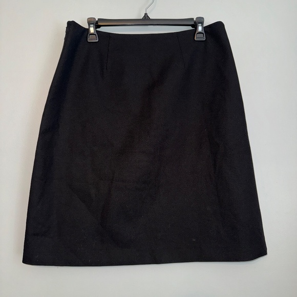 EUC Theory Mixed Mobile Calf Leather A Line Black Skirt Size 10 - Picture 7 of 9